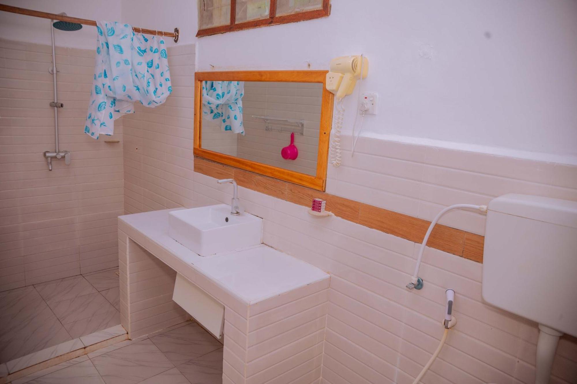 Baraka Beach Bungalows نونغوي المظهر الخارجي الصورة